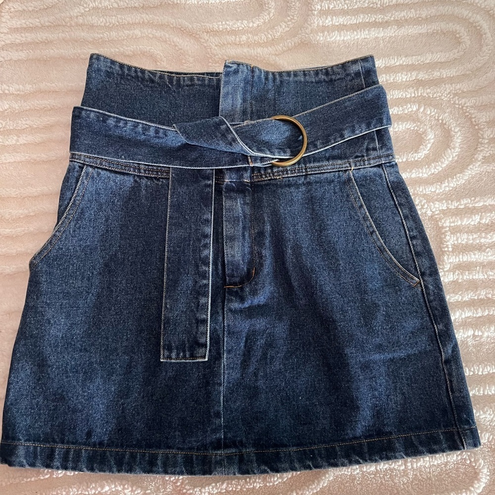 Denim Mini skirt with belt - Picture 3 of 5